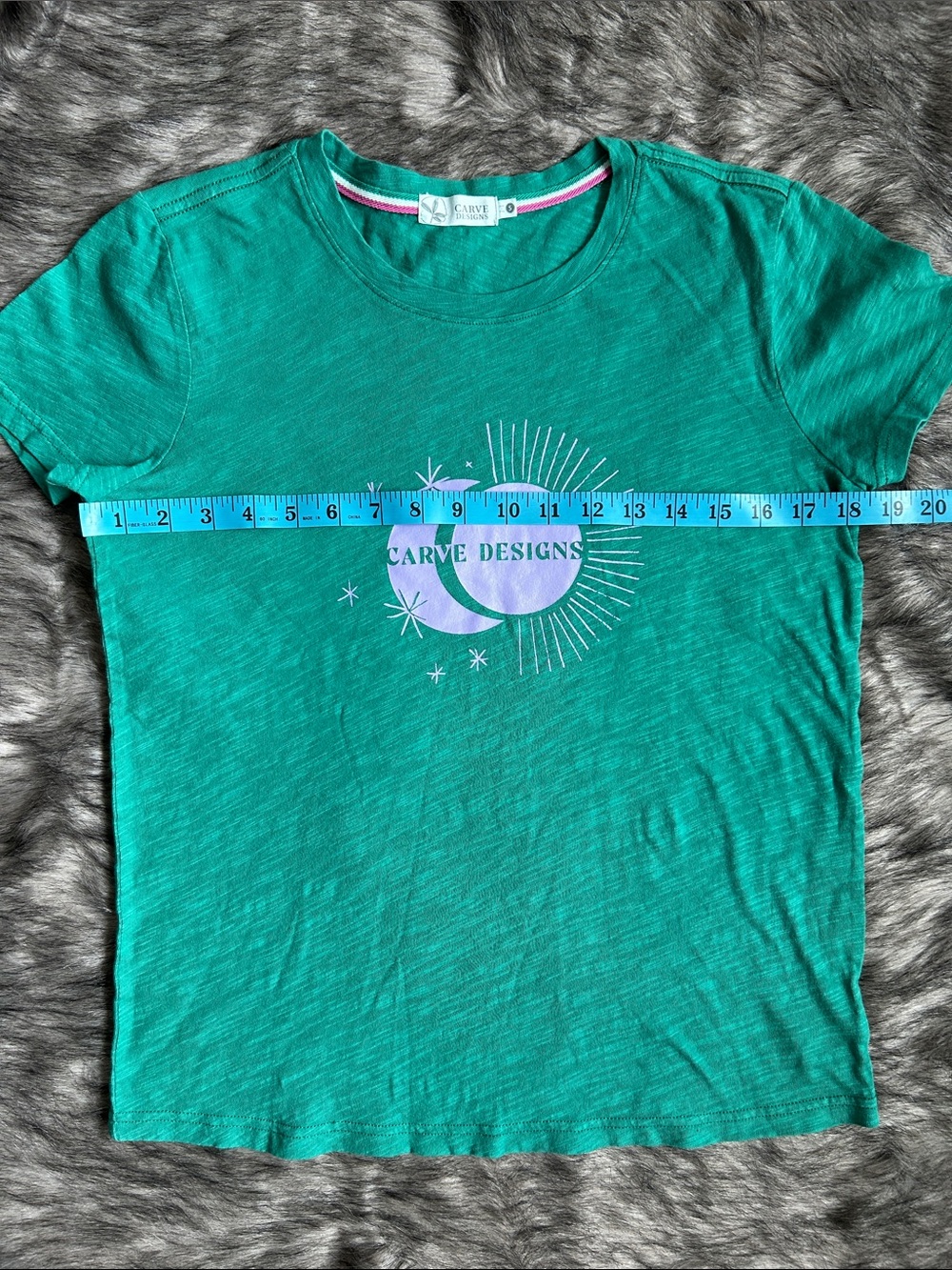 NEW Carve Designs Cassidy Graphic Tee Classic Fit Sun Star & Moon Organic Cotton - Picture 3 of 7